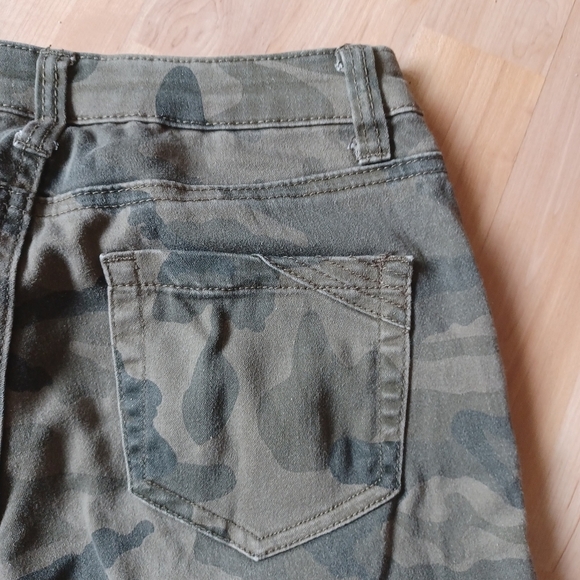 Recruit Jeans Women’s Moto Camo Pants Size 6 Green Gray Slim Fit Combat Cargo - Picture 10 of 12